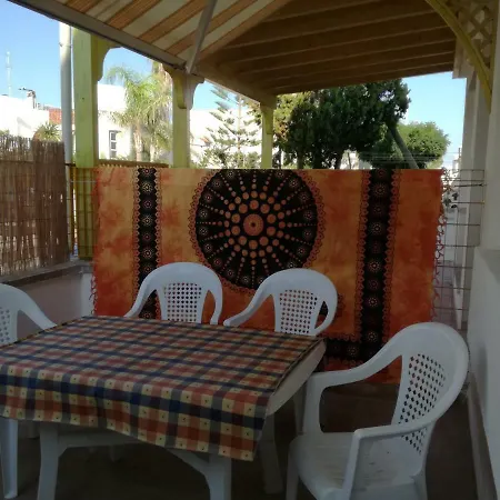 Casa Gialla * Torre Pali