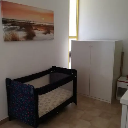 Casa Gialla Torre Pali