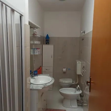 Casa Gialla * Torre Pali